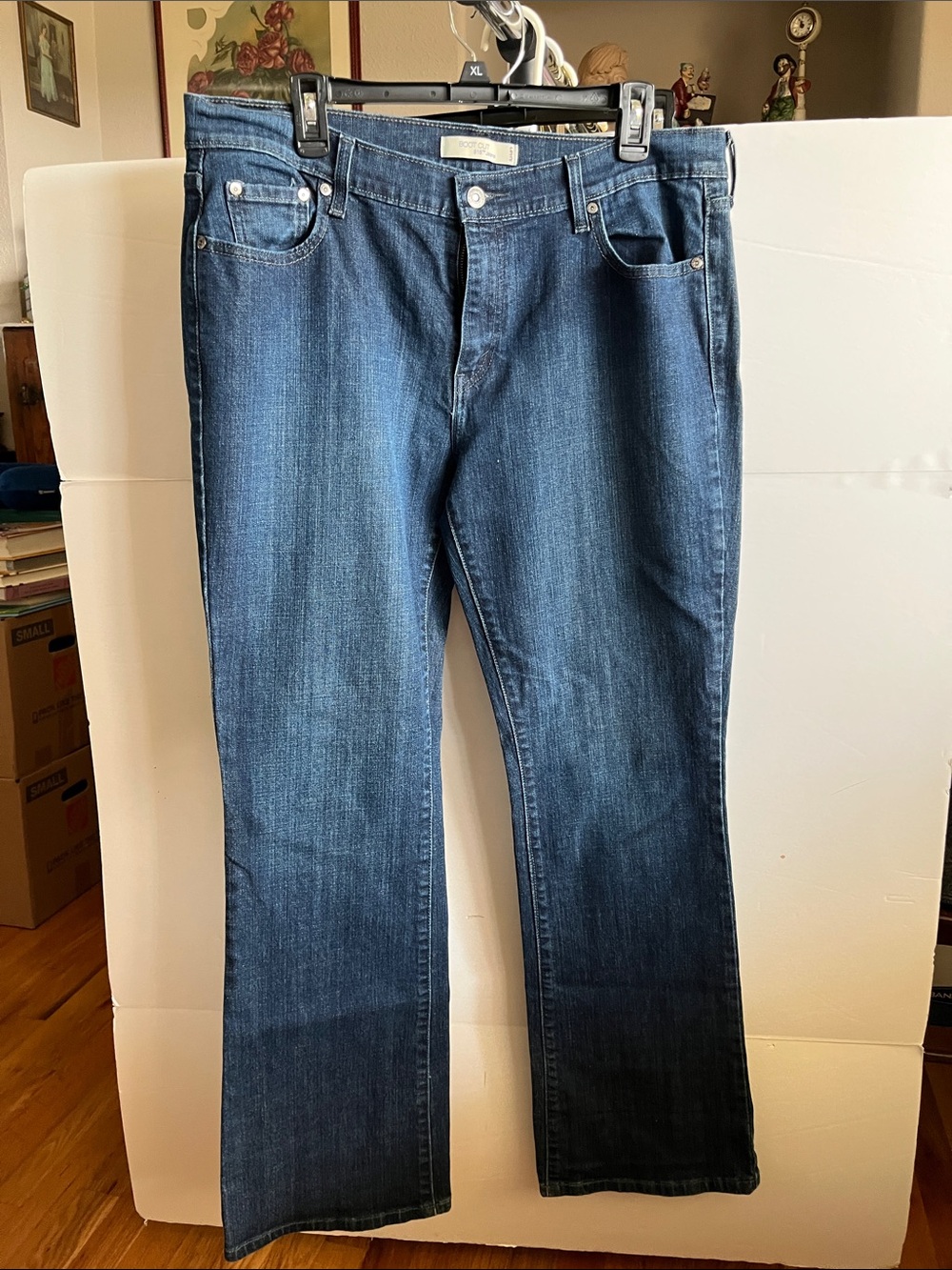 Levi’s 515 boot cut dark blue size 16 decorative back pockets